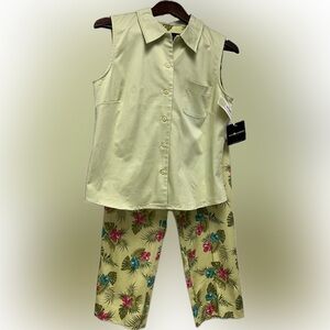 Woman’s Sag Harbor 2 Piece Pants and Sleeveless Matching Top- Size 10